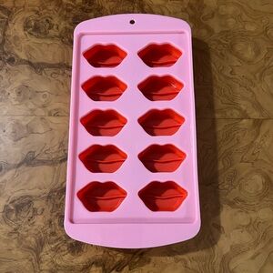 Silicone Lips Ice Tray or Chocolate Mold